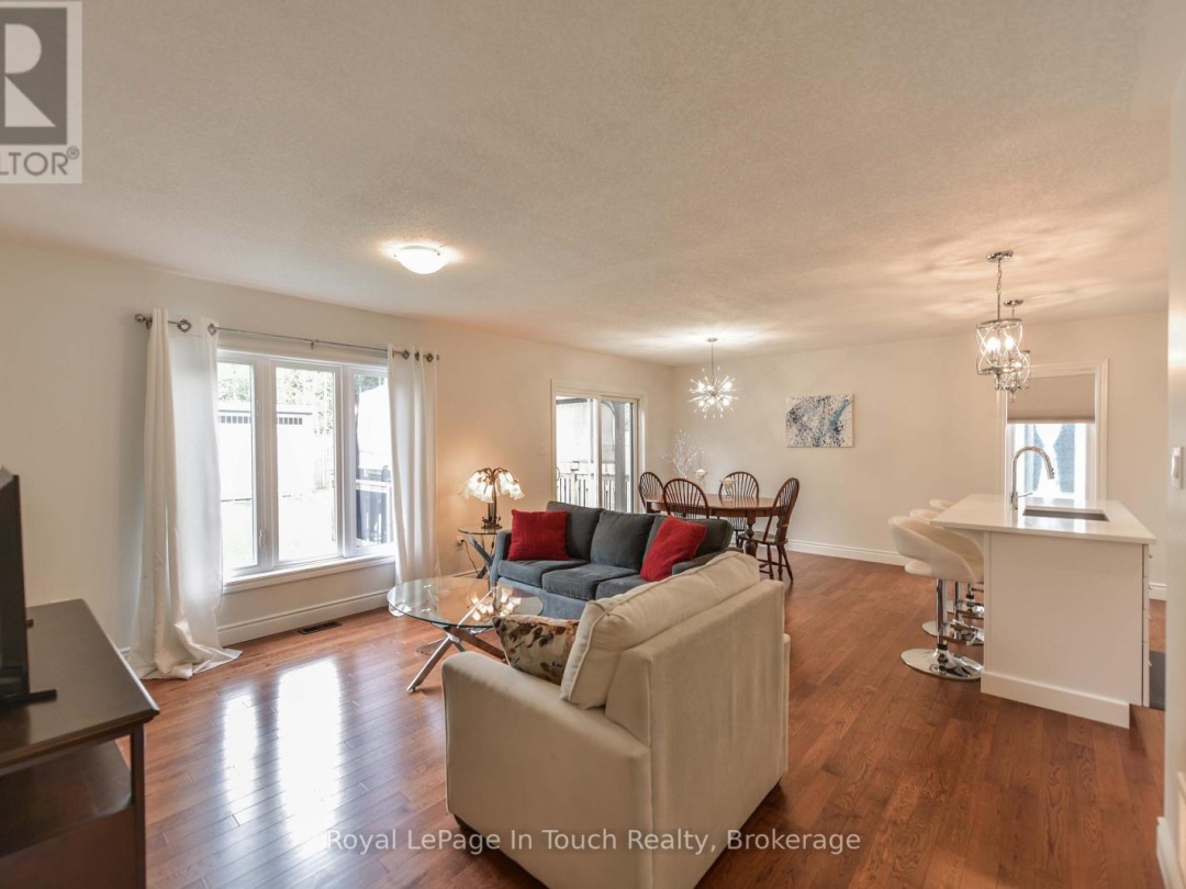 45 Ralph Dalton Boulevard, Tay (Victoria Harbour)