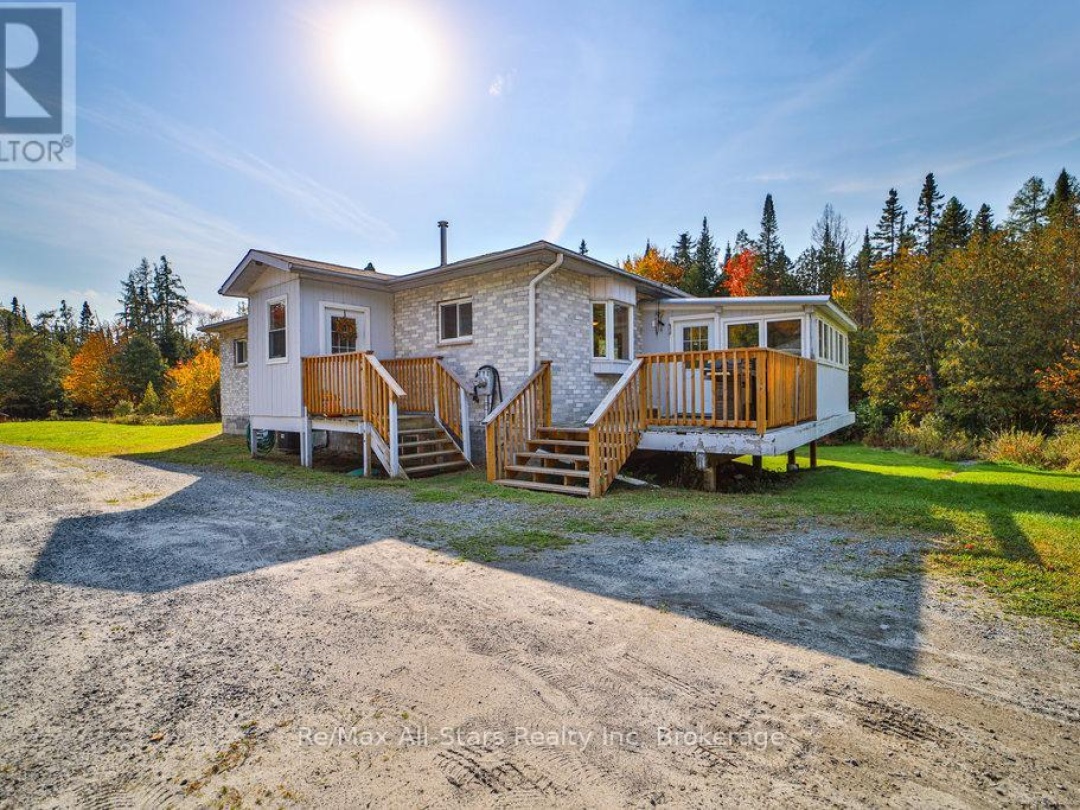 410 Etwell Road, Huntsville (Stisted)