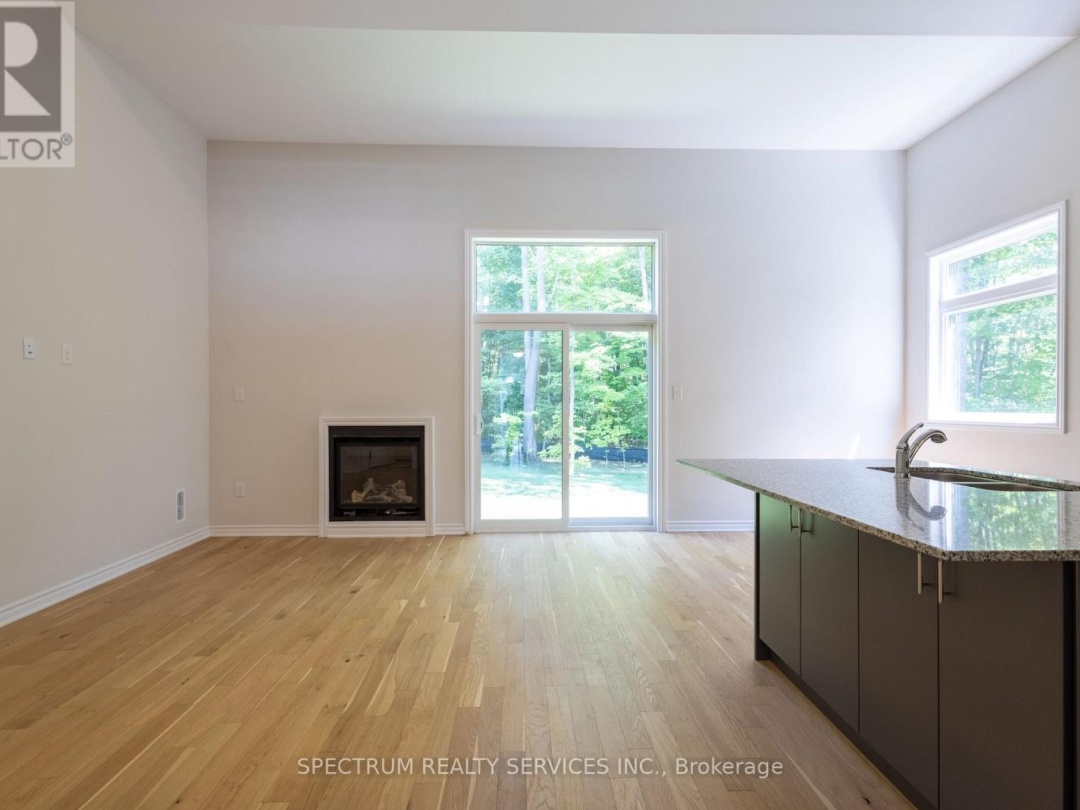 135 MARINA VILLAGE DRIVE, Georgian Bay (Baxter)