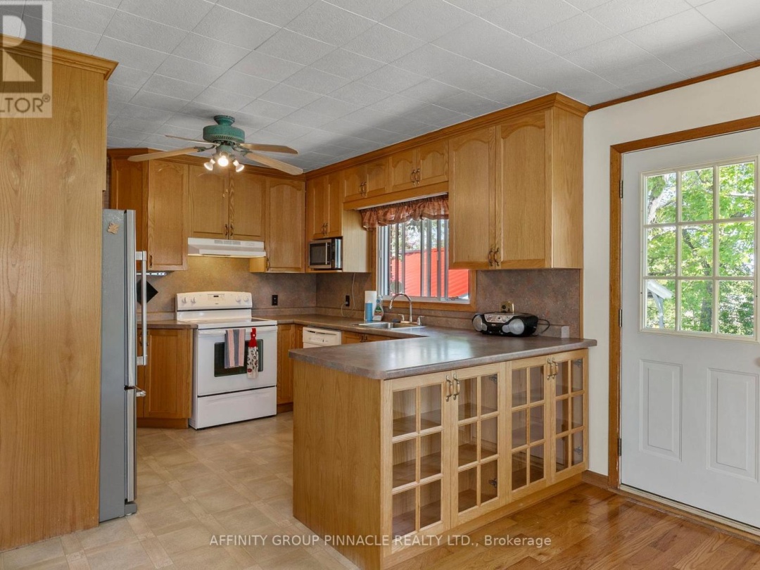 572 COUNTY RD 8 ROAD, Kawartha Lakes (Verulam)