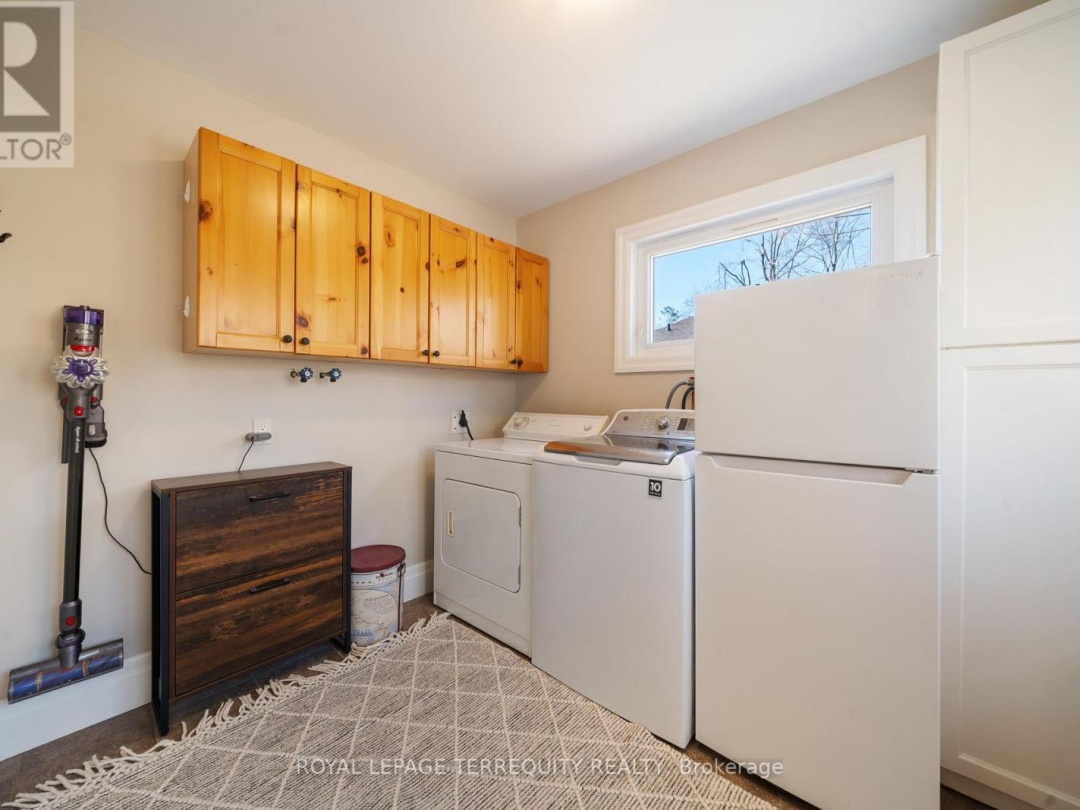 18 MILLER ROAD, Cameron Lake