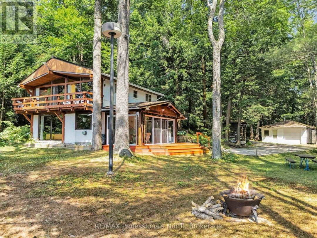 1122 PINE LAKE SHORES ROAD, 