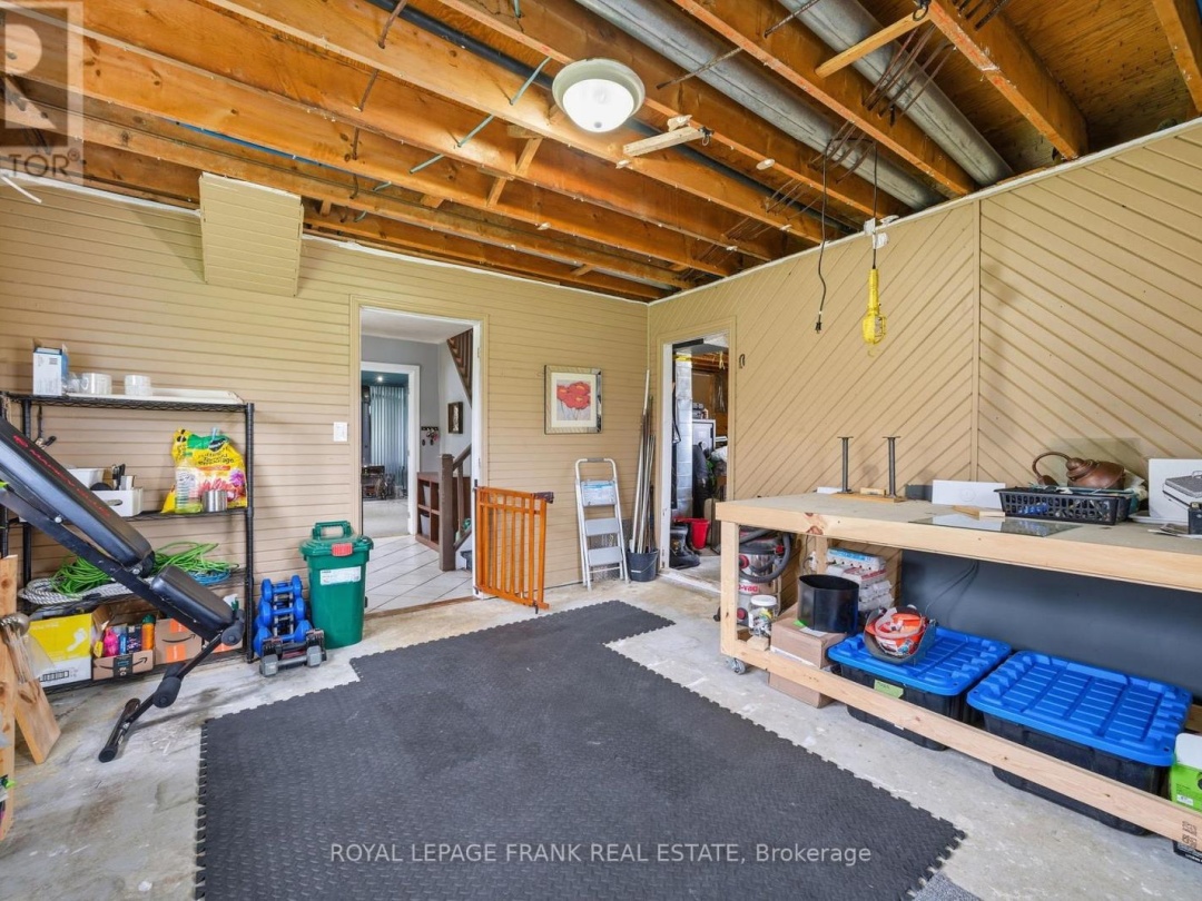 879 LINDEN VALLEY ROAD, Kawartha Lakes (Mariposa)