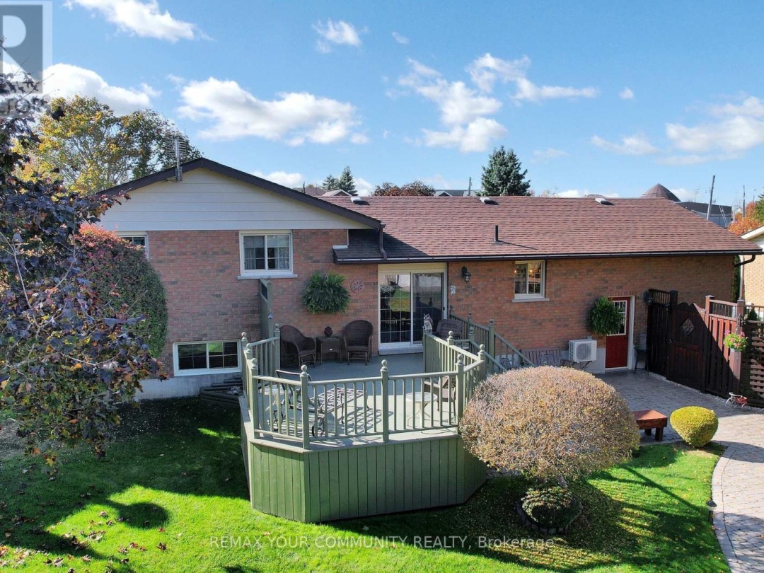 30 GRANT DRIVE, Kawartha Lakes (Oakwood)
