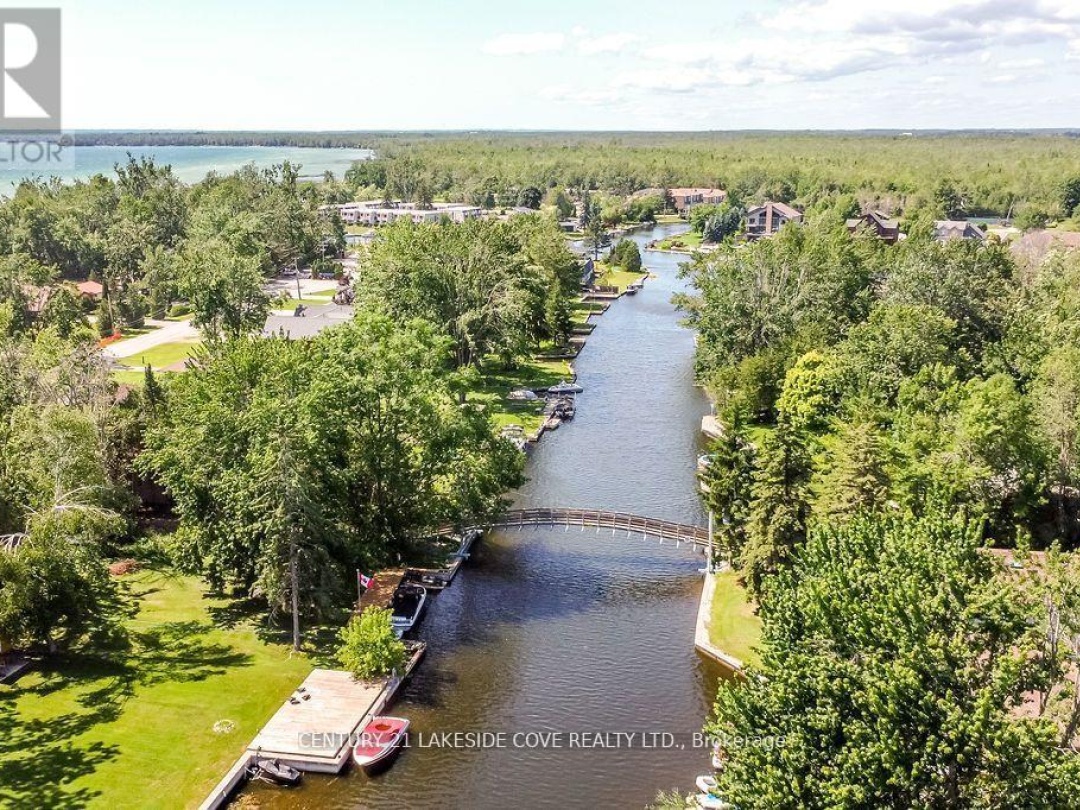 27 POPLAR CRESCENT W, Lake Simcoe