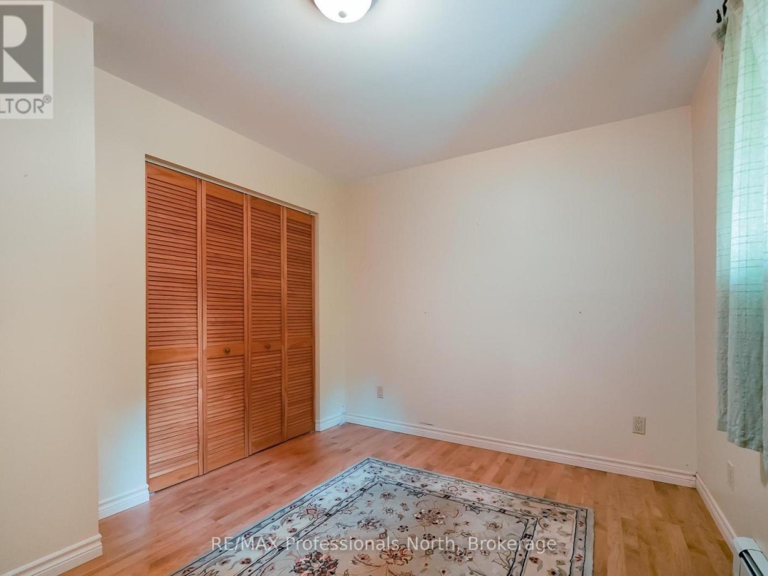 3072 GELERT ROAD, Minden Hills (Snowdon)