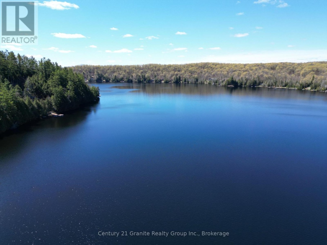 1325 ANDEK TRAIL, Salerno Lake