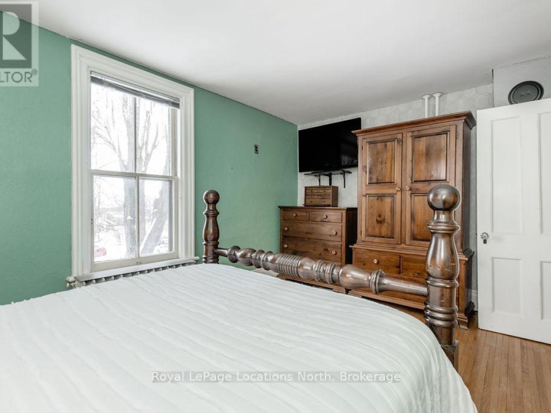 29 TECUMSETH STREET, Orillia
