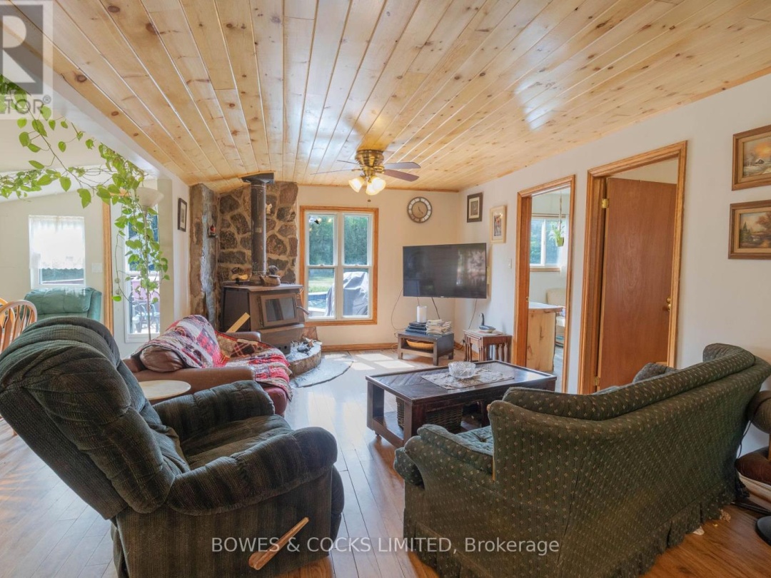 2070 FORTESQUE LAKE ROAD, Highlands East (Glamorgan)