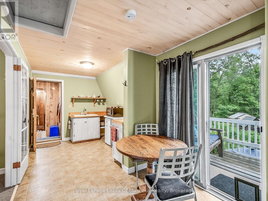 1005 KIRBY'S BEACH ROAD, 