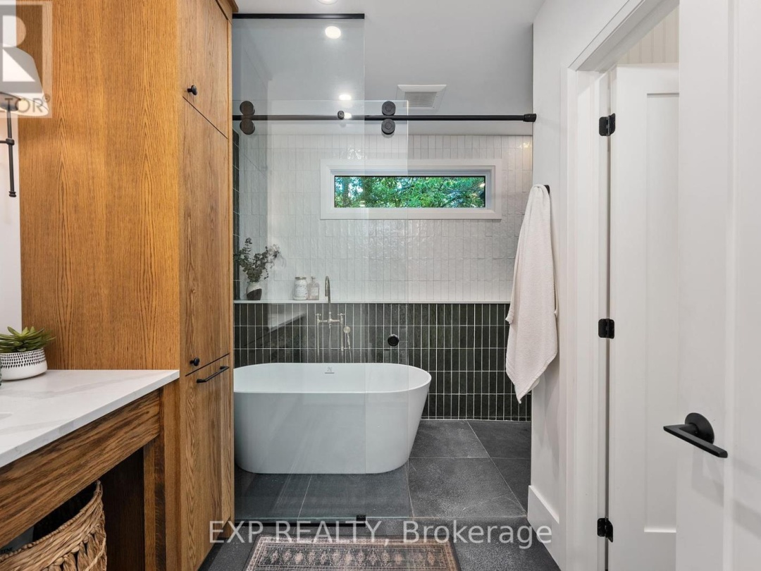 521 COTTAGE ROAD, 