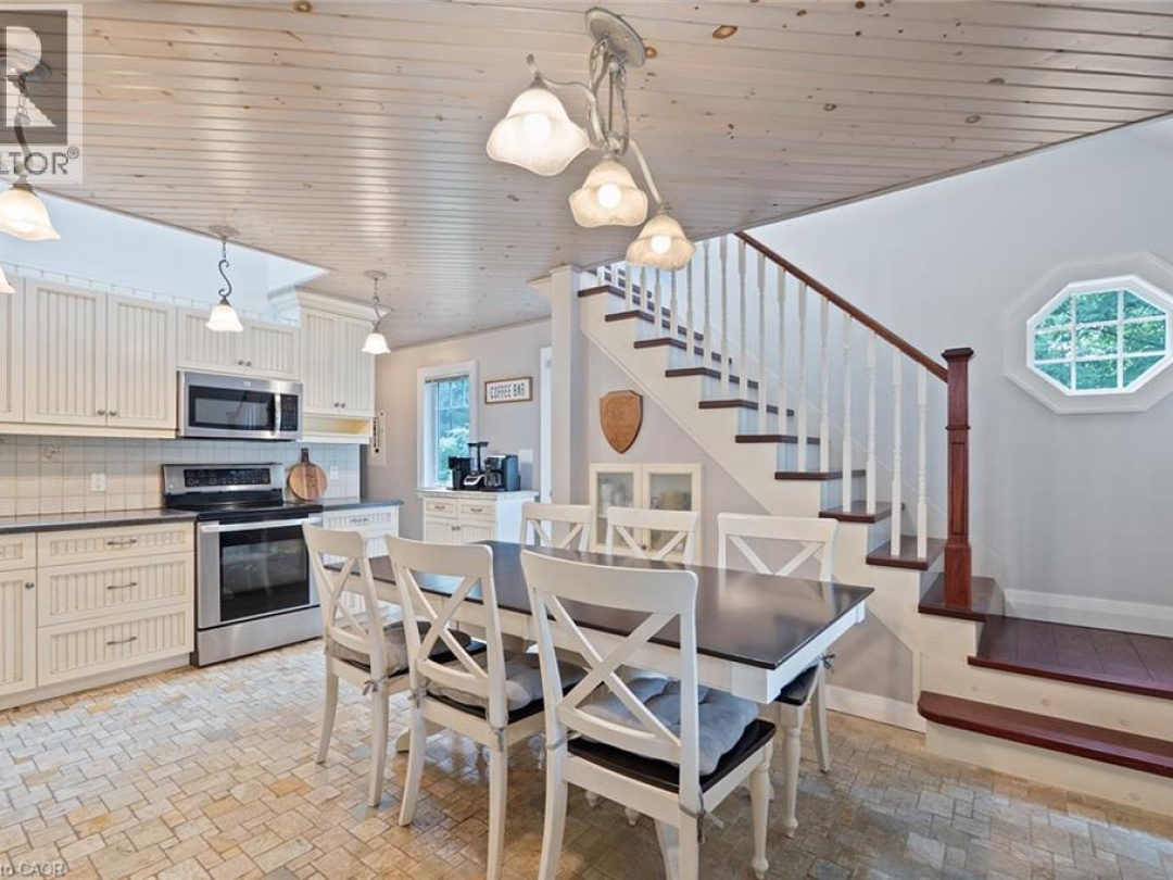 1622 HOUSEY'S RAPIDS, Kahshe River