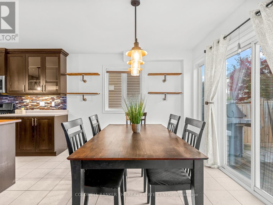 3086 EMPEROR DRIVE, 