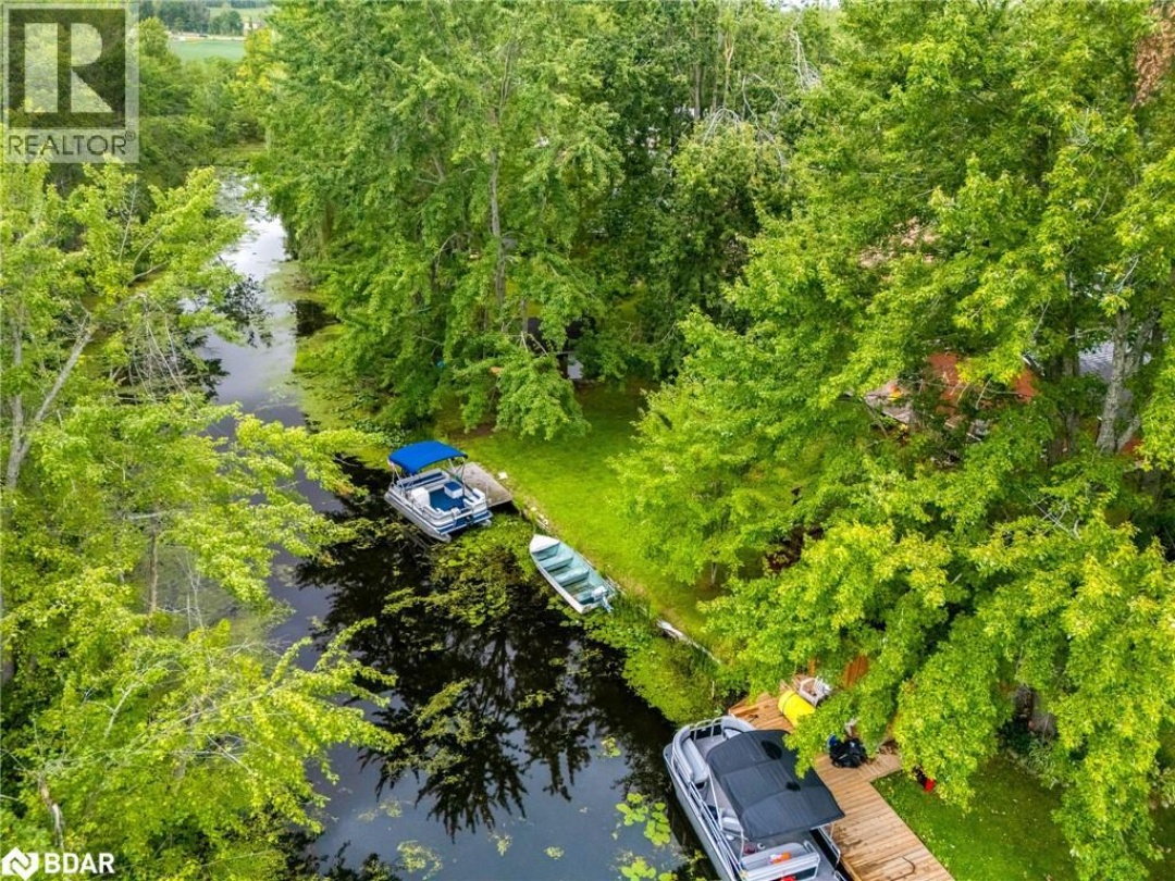 2656 WESTSHORE Crescent, 