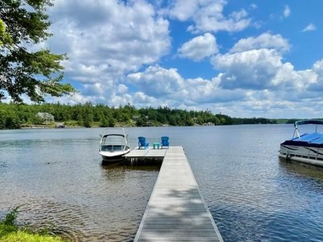 170 HILL STREET, Lake Muskoka