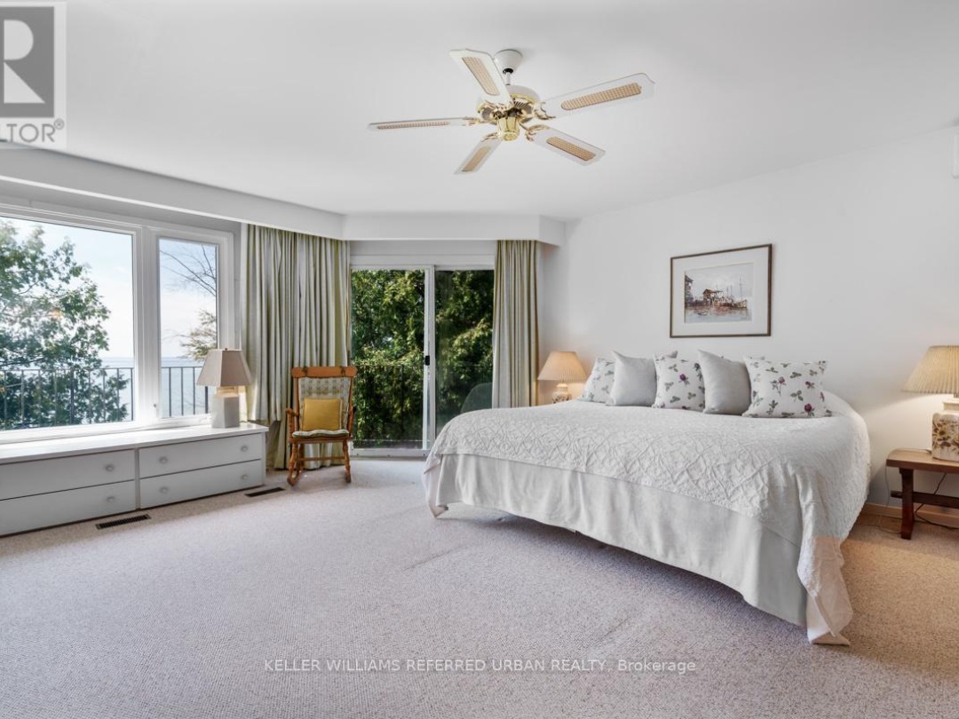 26950 Cedarhurst Beach Road, Lake Simcoe
