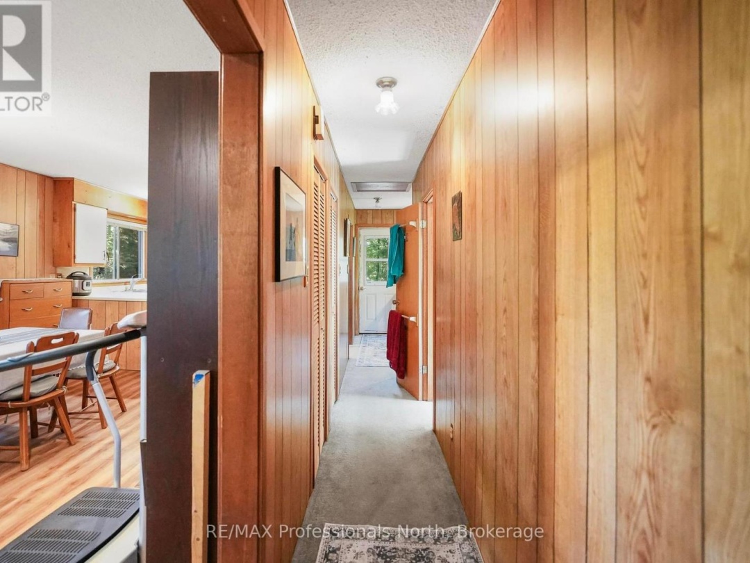 1021 MILLWOODS ROAD, 