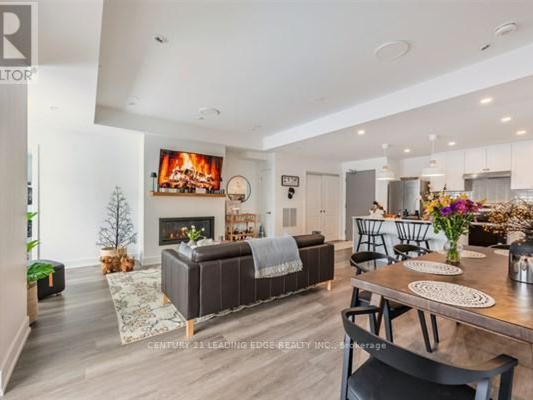 301 - 19B WEST STREET, Cameron Lake