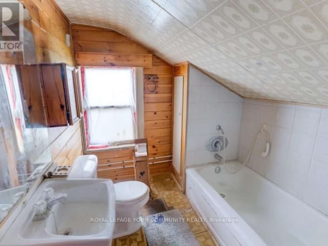 4071 HWY 35 HIGHWAY, 