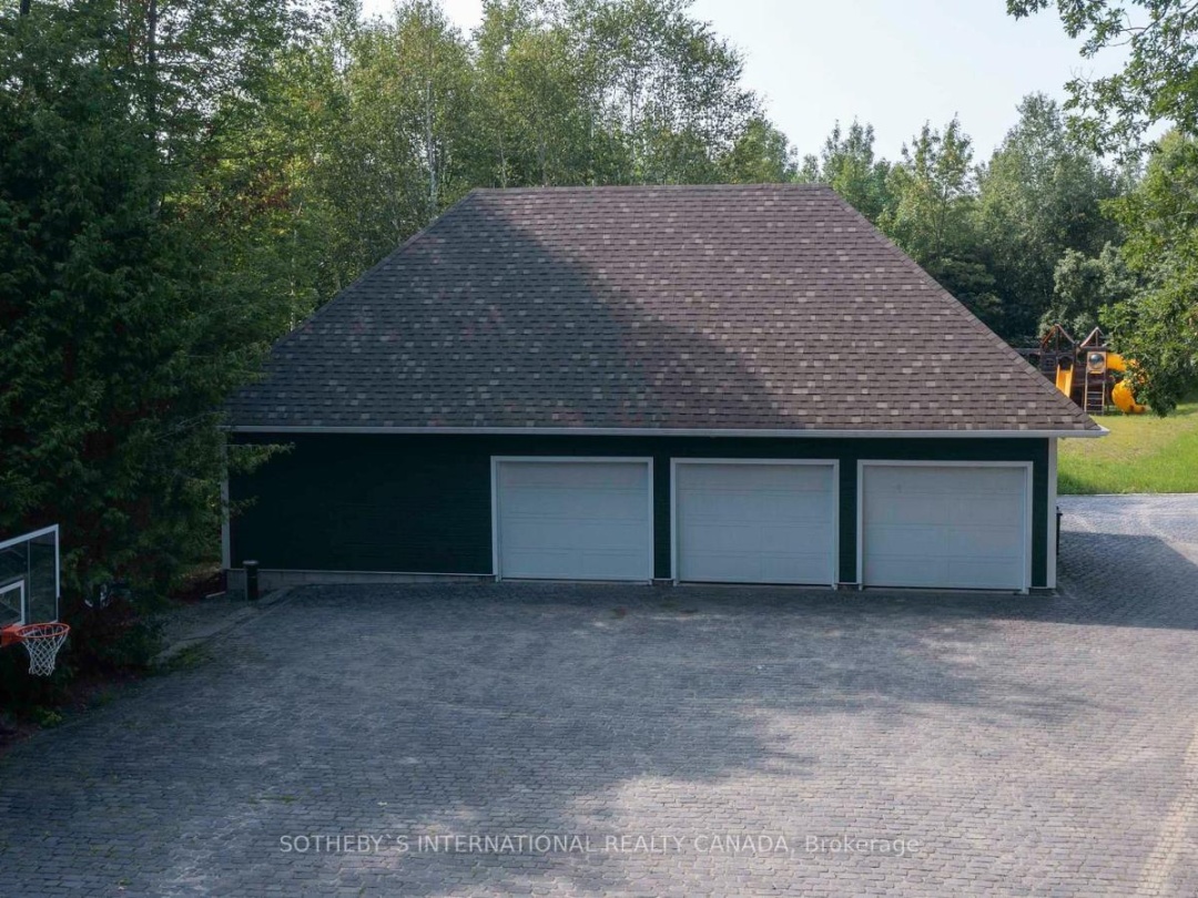 1080 Whitehead Road, Lake Muskoka