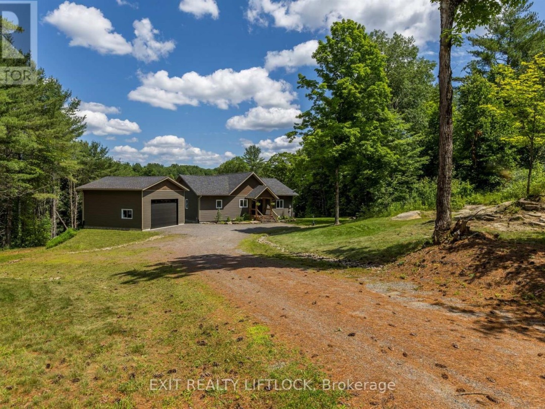 388 Bobcaygeon Road, Minden Hills