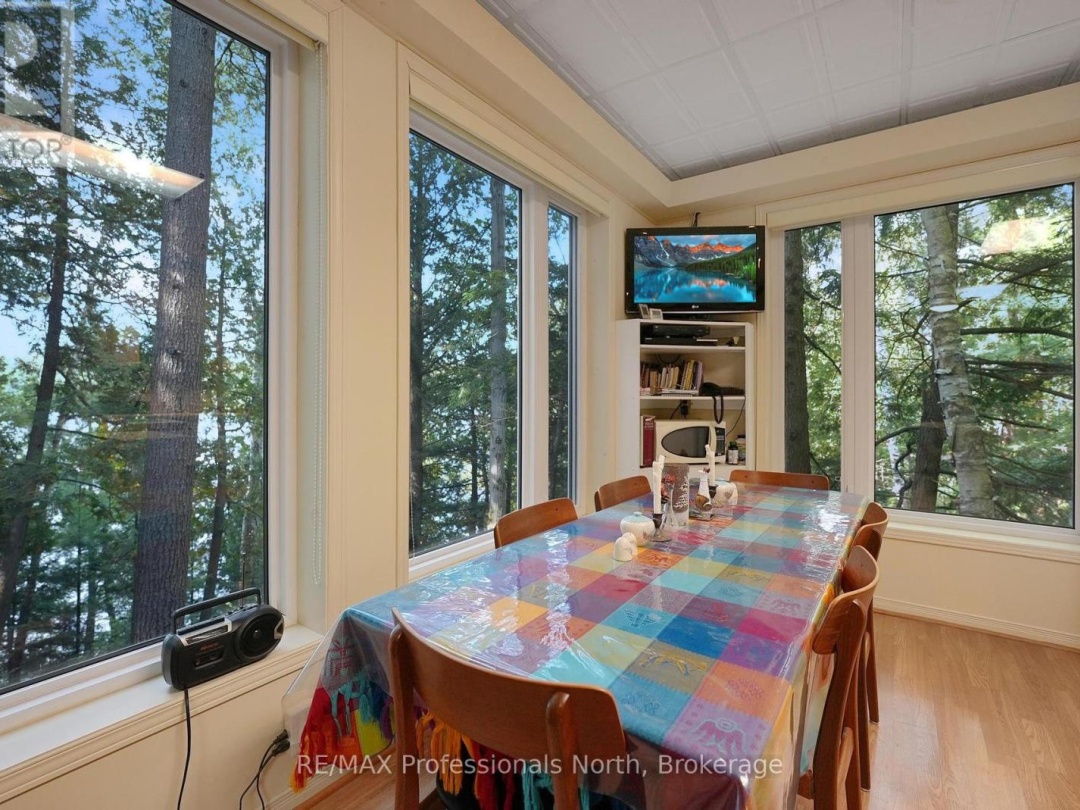 20871 HIGHWAY 35, 