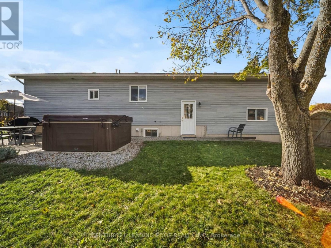 87 BEECHWOOD AVENUE, 