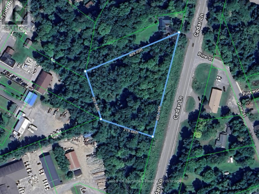 00 CEDAR LANE W, Bracebridge (Macaulay)