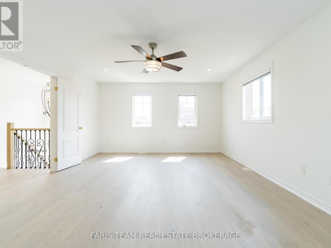 2 VANESSA DRIVE, 
