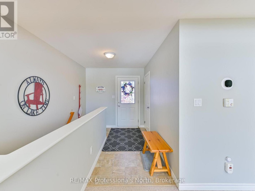 1099 SUMMER LANE, Minden Lake