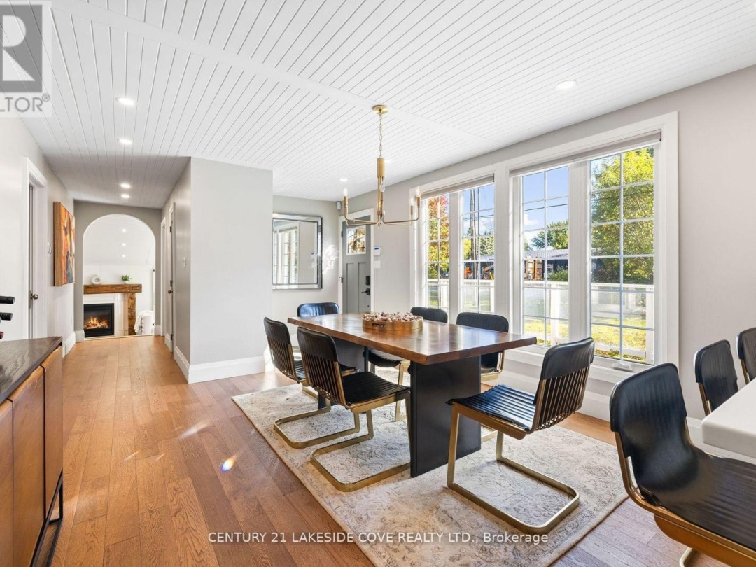 27 POPLAR CRESCENT W, Lake Simcoe