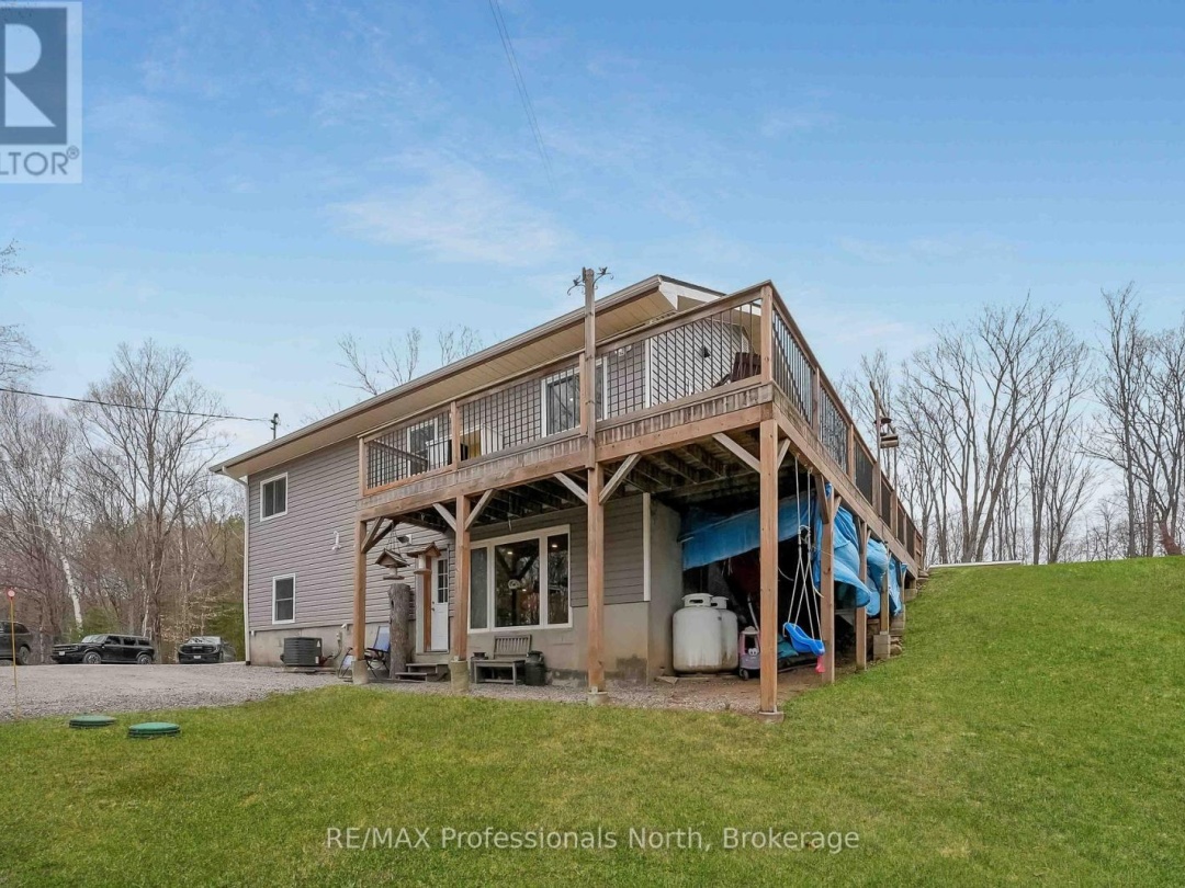 1310 ALEXANDER ROAD, Minden Hills (Minden)
