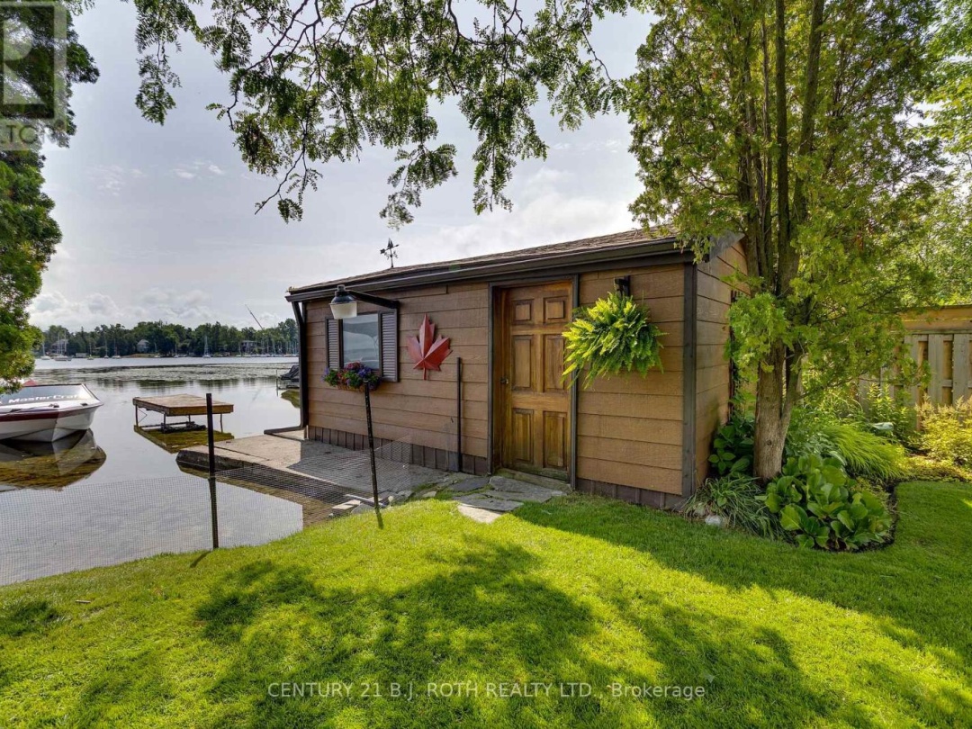 175 CEDAR ISLAND ROAD, 