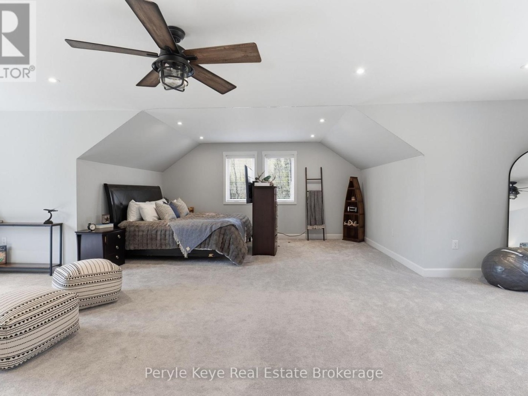 1056 XAVIER STREET, Gravenhurst (Morrison)
