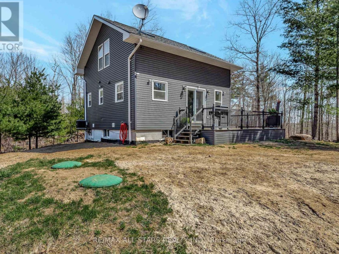 1295 DEEP BAY ROAD, Minden Hills (Lutterworth)