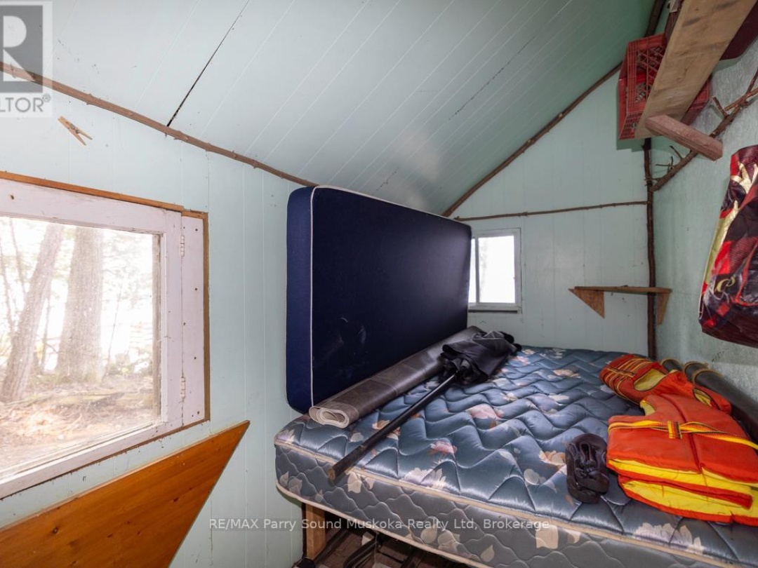 LOT 206 - 808 PARADISE LANE E, 