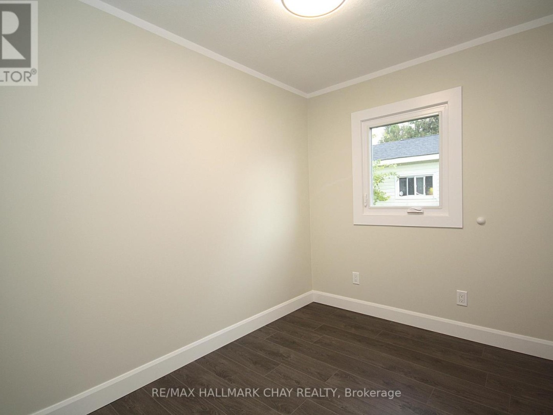 4064 ASH CRESCENT, Severn