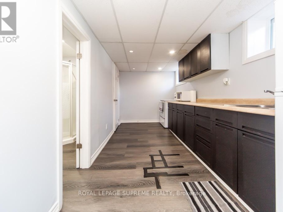 248 MISSISSAGA STREET W, 