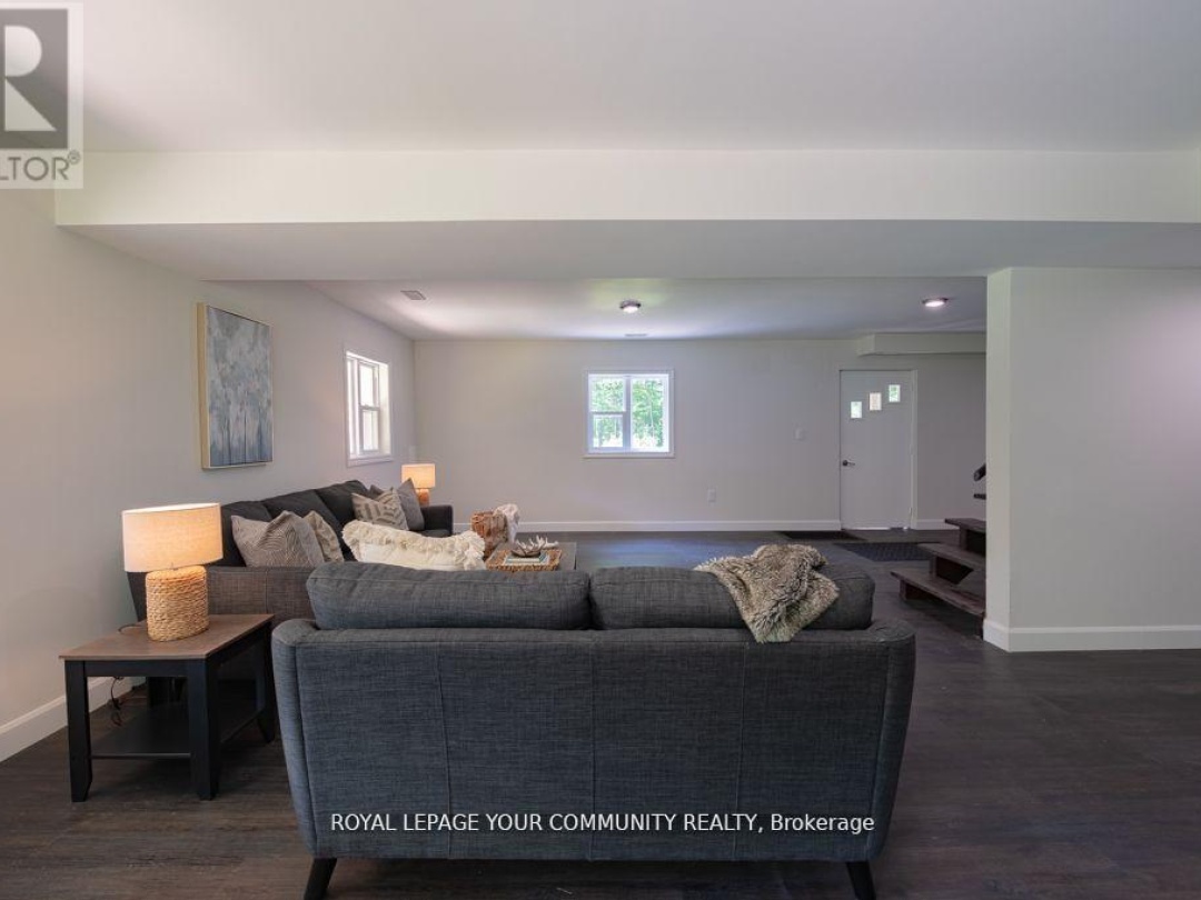 9297 HIGHWAY 118 E, Minden Hills (Minden)