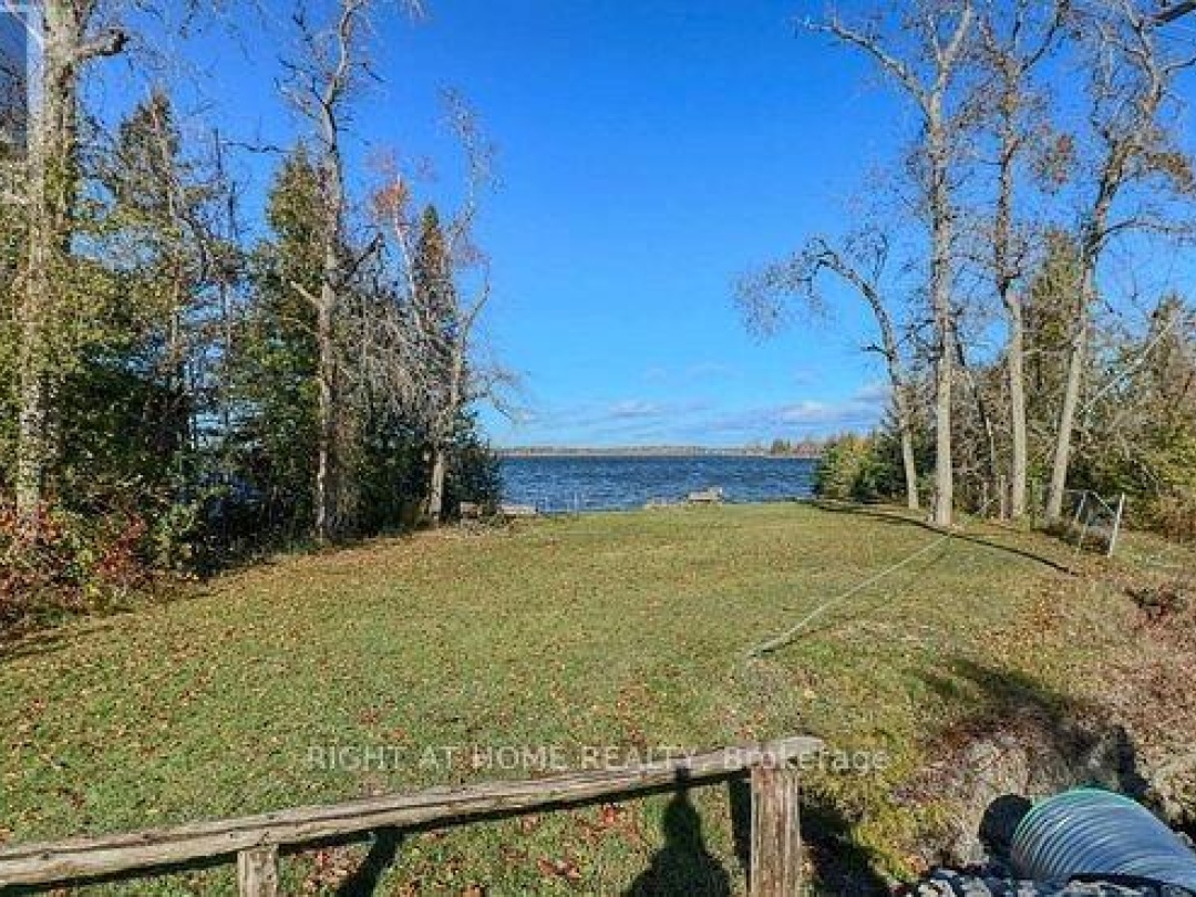 71 ANTIQUARY ROAD, Canal Lake