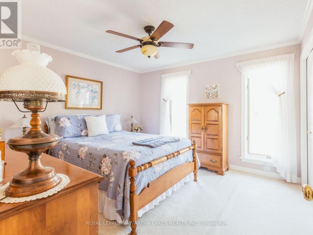 83 NAVIGATORS TRAIL, Kawartha Lakes (Bobcaygeon)