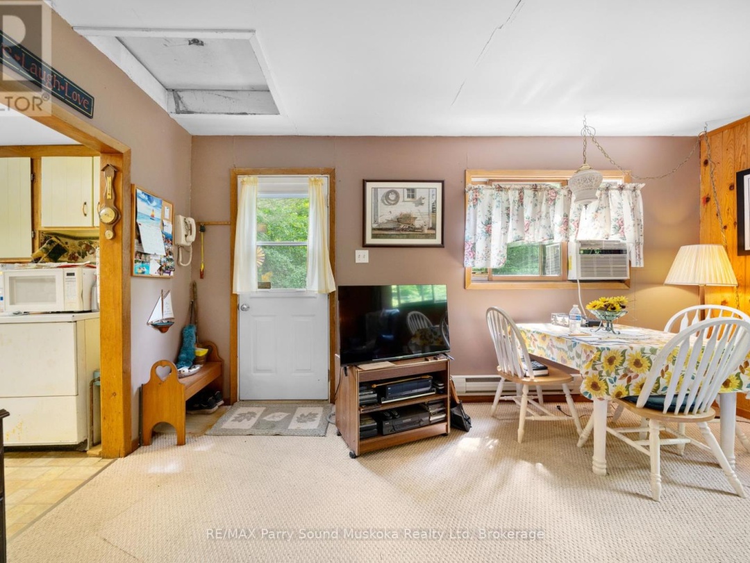 40 LOON ECHO TRAIL, Last Lake