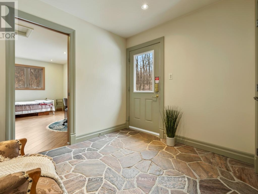 64 124 HIGHWAY, McDougall