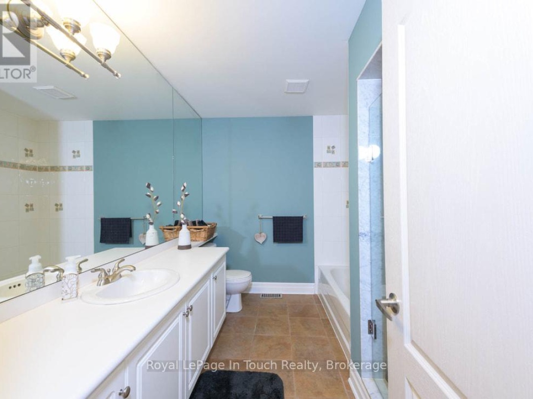 102 WYCLIFFE COVE, Georgian Bay
