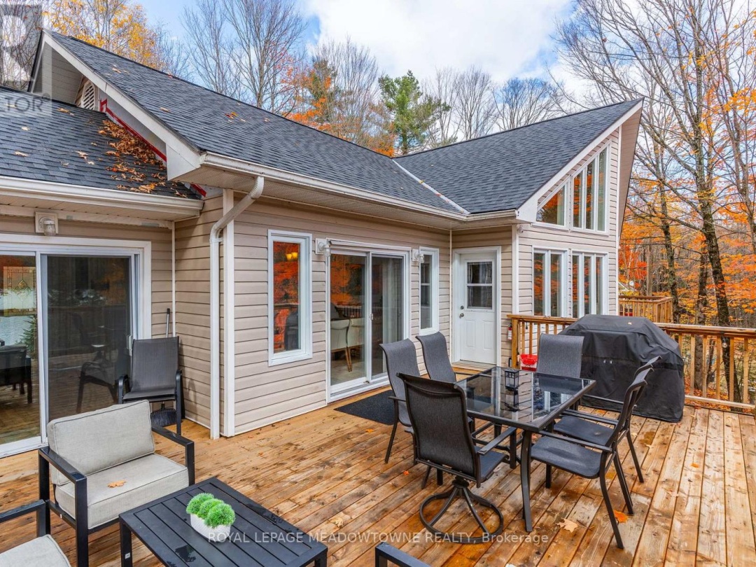 1658 HOSPITALITY ROAD, South Lake