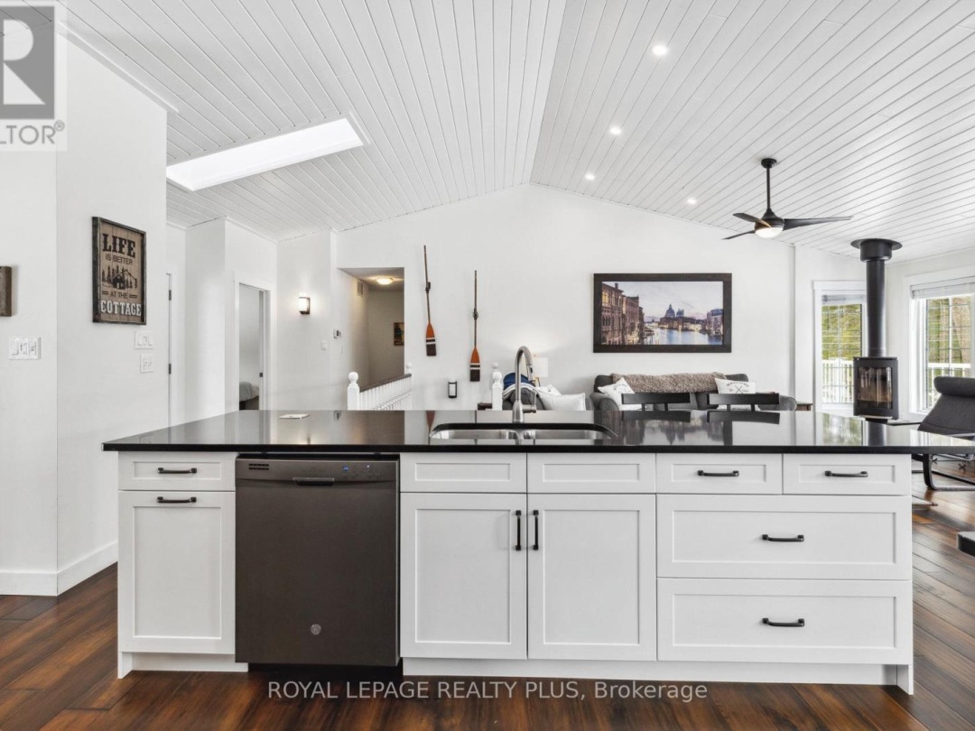 16 Black Bear Drive, Cameron Lake