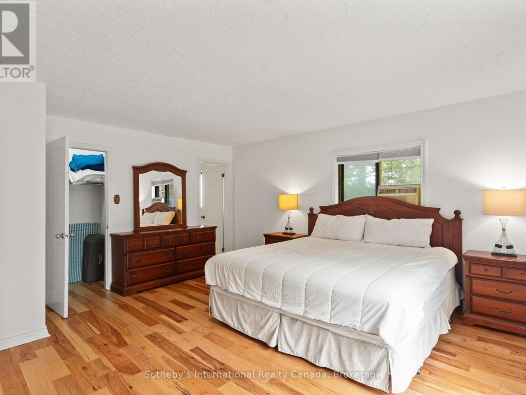 88 CAUSEWAY ROAD, Gibson Lake