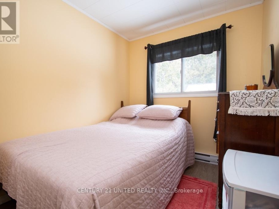 216 GEORGE DRIVE, Kawartha Lakes (Emily)