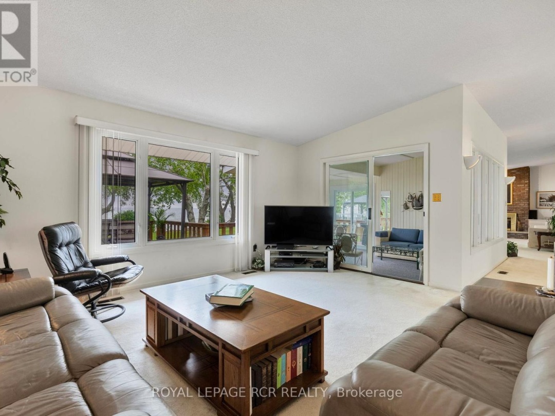 5 PARK LANE, Lake Simcoe