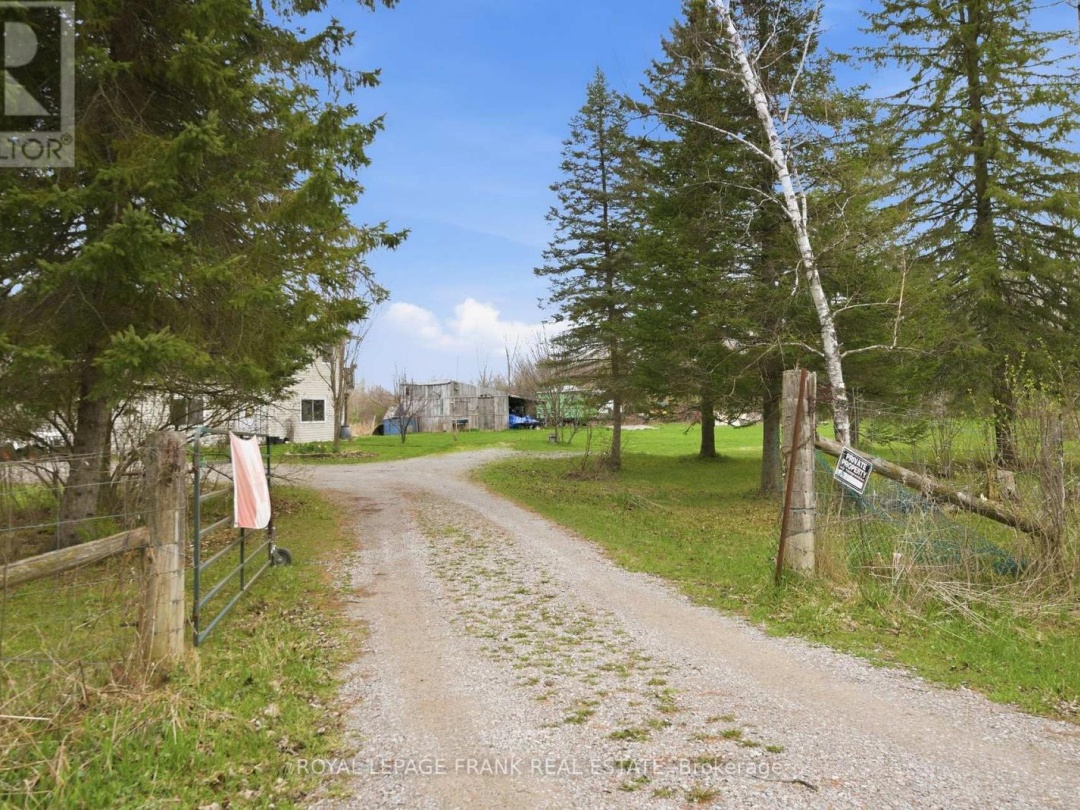 879 LINDEN VALLEY ROAD, Kawartha Lakes (Mariposa)